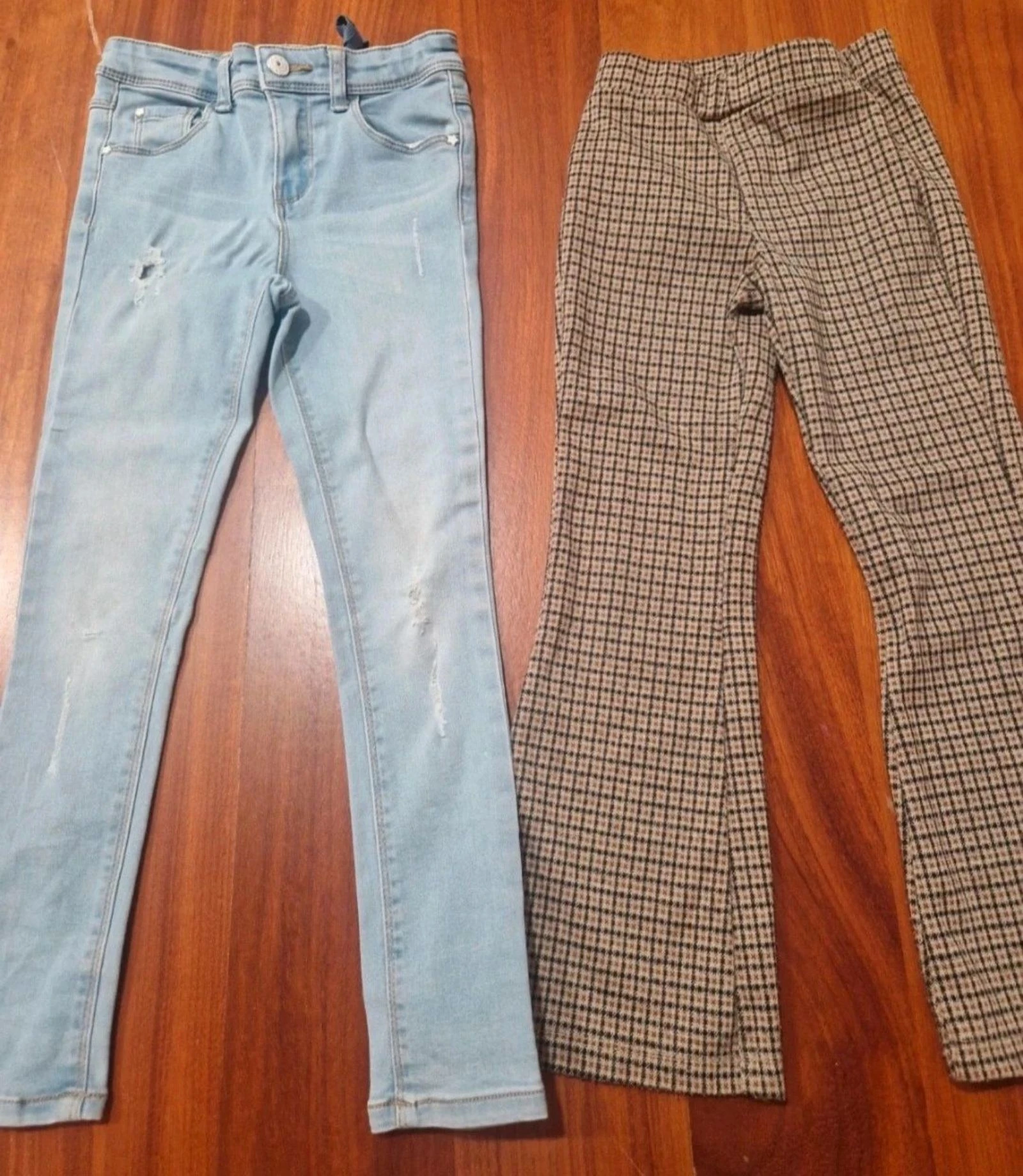 Calças Mango e Kiabi